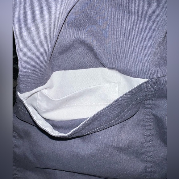 Dark grey scrub top - Picture 4 of 5